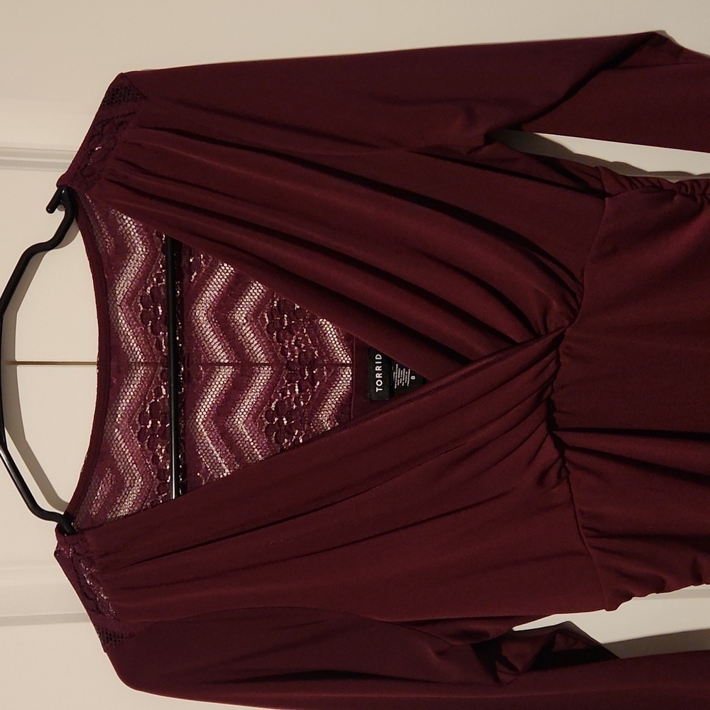 Torrid Top - Picture 2 of 4